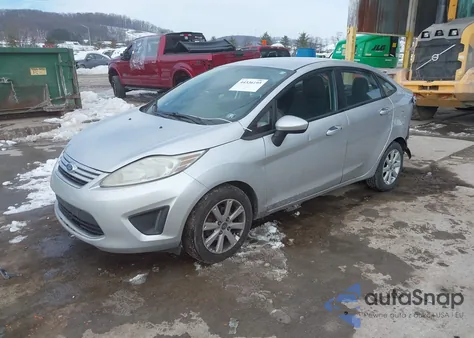 2012 Ford Fiesta Se z USA, uszkodzony, nr VIN 3FADP4BJ5CM155824